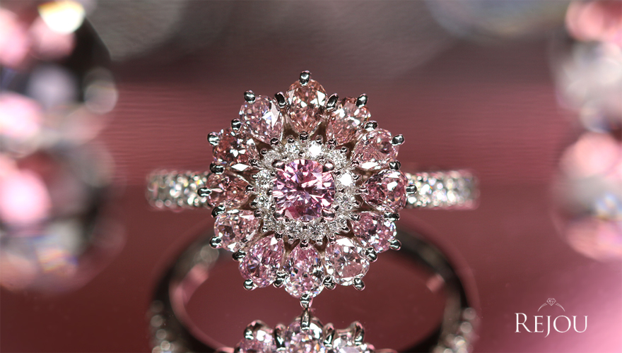 ピンク pt900 k18 希少なピンクダイヤのリング トータル0.4ct ヤモンド