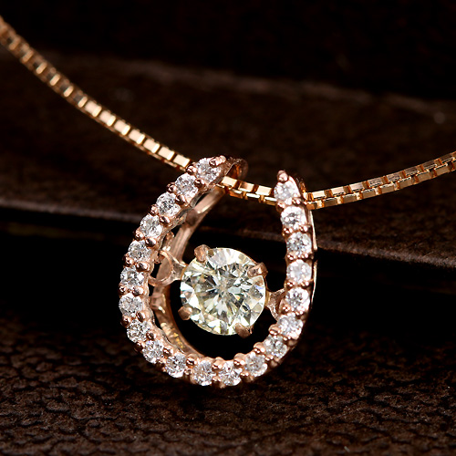 輝きがとまらない！永遠に輝くダンシングダイヤモンドジュエリー