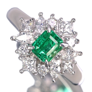 RrAYmICGh 0.6ct _Ch 0.7ct v`i O(w)yiۏ؏/GIAΊӕʏz