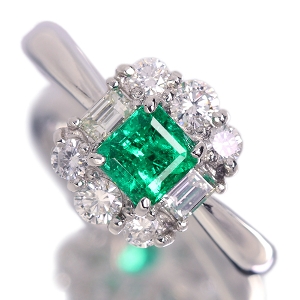 RrAYGh(Intence Green) 0.5ct _Ch 0.6ct v`i O(w)yiۏ؏/KGLΊӕʏz